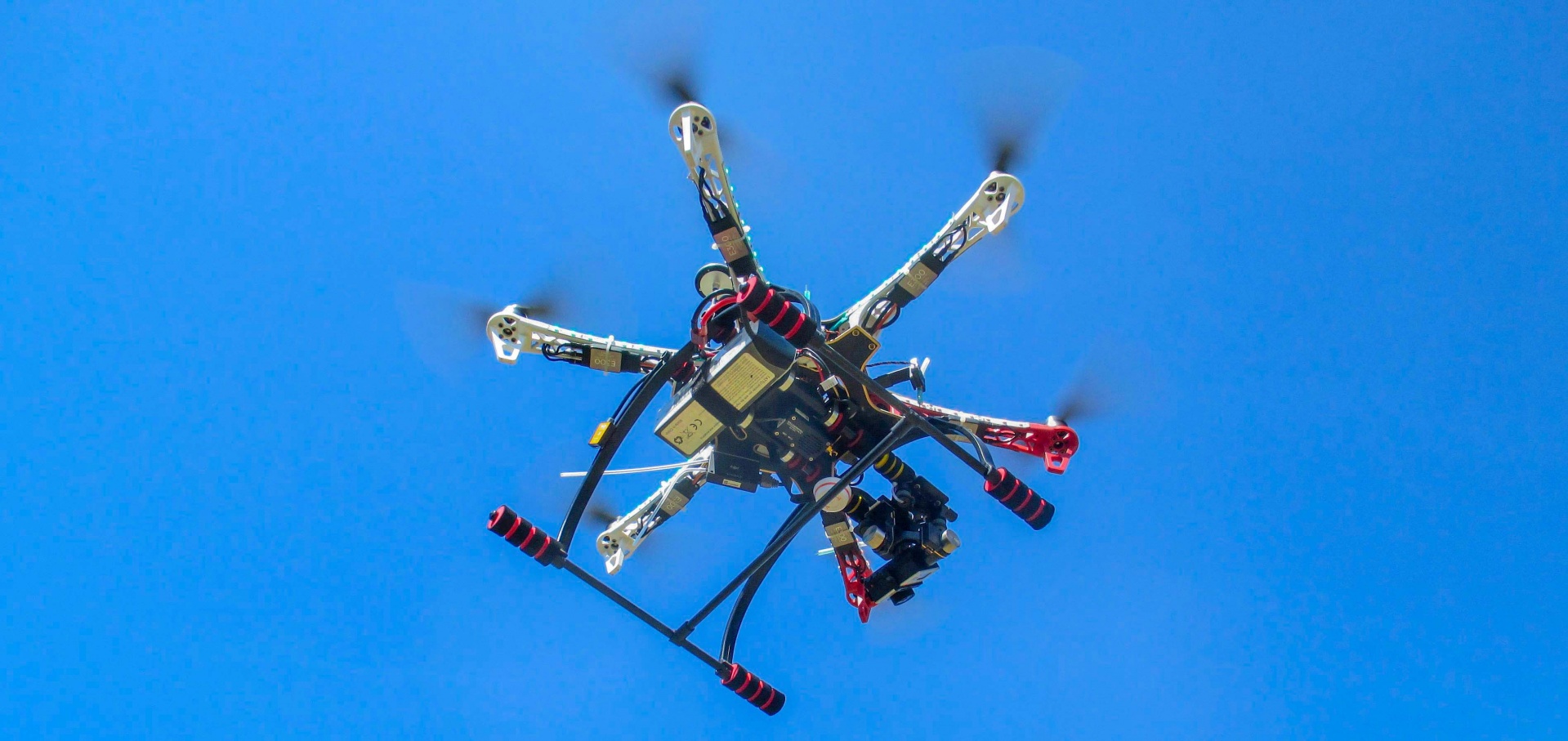 Quantum-Systems Trinity Pro Mapping Drone: Comprehensive Analysis of Vertical Takeoff VTOL Efficiency, Long-Range Photogrammetry, and AI Data Processing