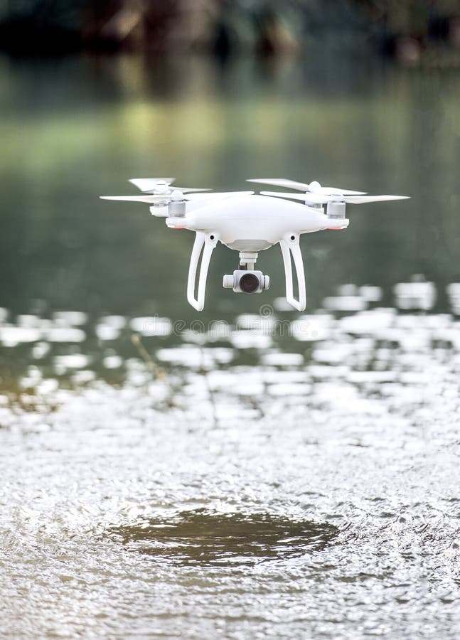DJI Dock 3 Autonomous Hangar System: Comprehensive Analysis of 24/7 Pilotless Operations, Weatherproof Robotics, and Remote Asset Surveillance